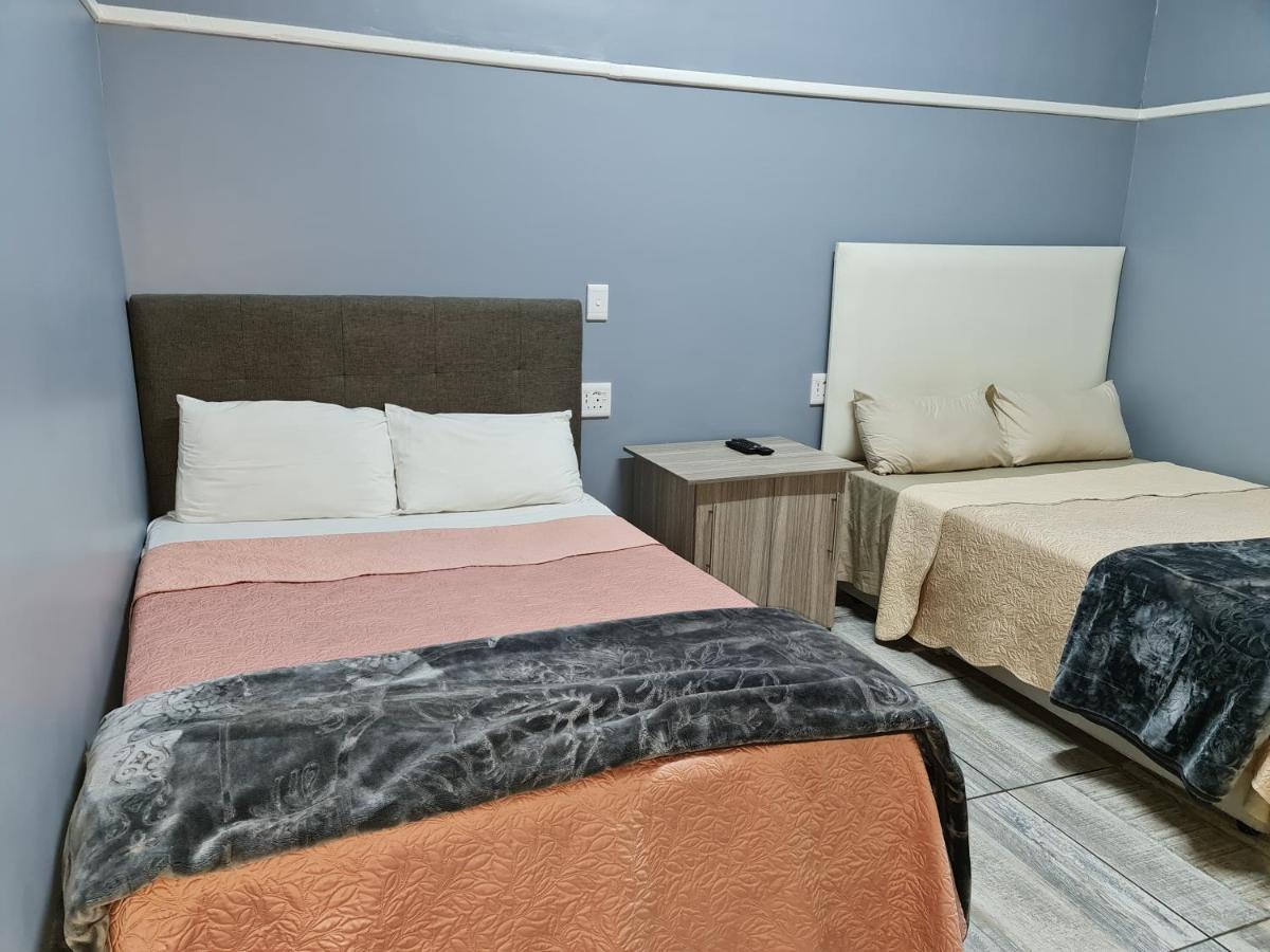 Hasate Guest House 10 Florence Street Oakdale Belliville 7530 Cape Town South African المظهر الخارجي الصورة
