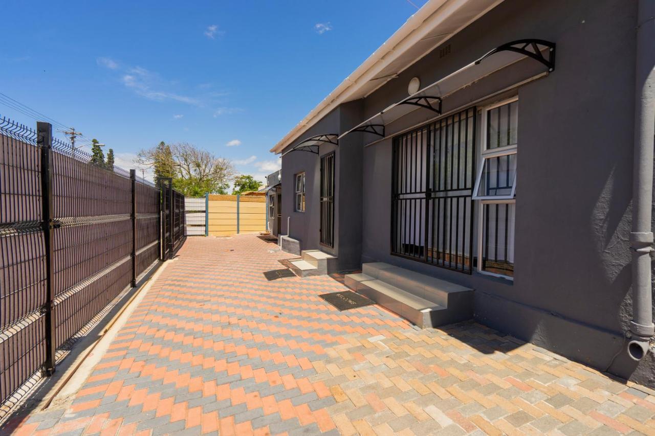 Hasate Guest House 10 Florence Street Oakdale Belliville 7530 Cape Town South African المظهر الخارجي الصورة