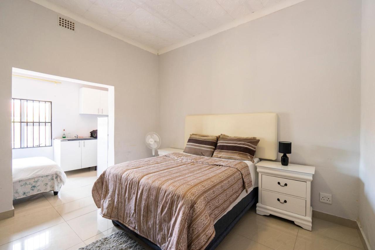 Hasate Guest House 10 Florence Street Oakdale Belliville 7530 Cape Town South African المظهر الخارجي الصورة
